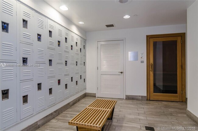 1000 West Ave 1000 West Ave Miami - 1000 West Ave Miami Beach Fl Building Photo