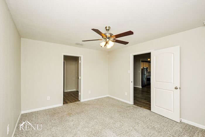 Building Photo - 162 Drifter Dr