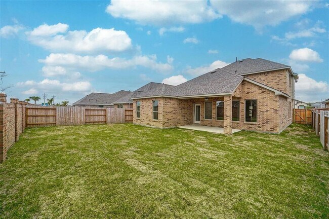 Building Photo - 2710 Bayrose Dr