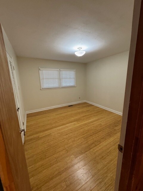 Building Photo - 123 Brightwood Church Rd