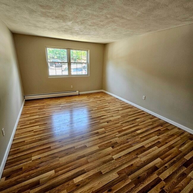 Building Photo - 245 Boston Post Rd