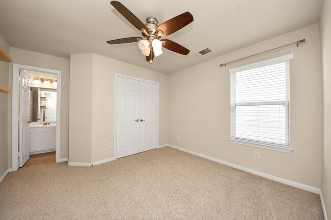 Building Photo - 13603 Palmer Springs Dr