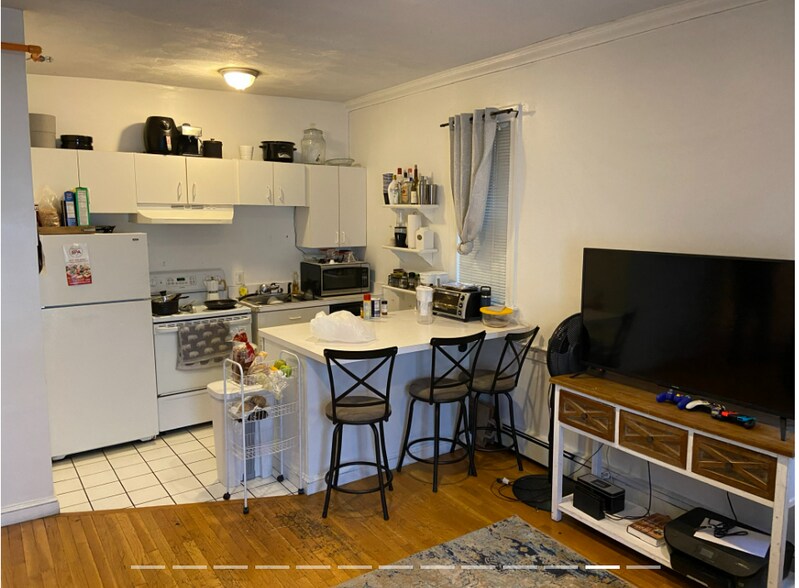 Building Photo - 61 S Huntington Ave