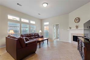 Building Photo - 27411 Tracy Ridge Ct