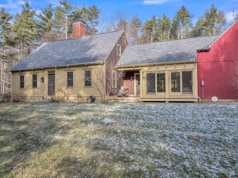 Building Photo - 73 Champeaux Rd