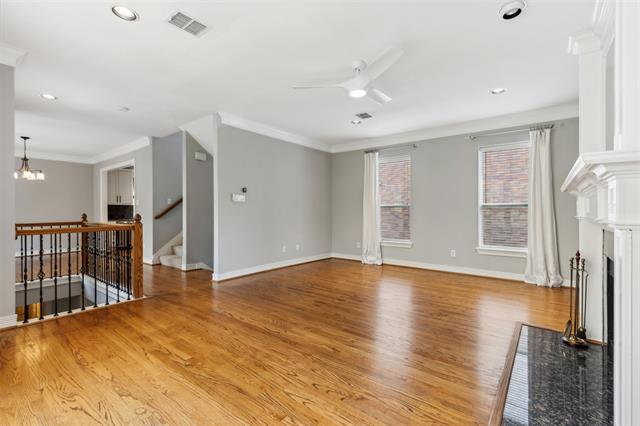 Building Photo - 2704 Welborn St