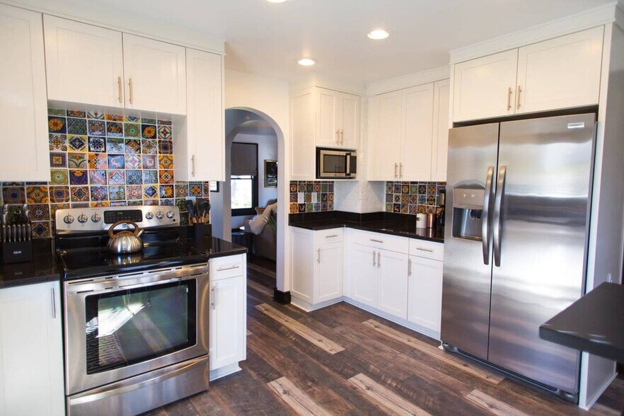 Building Photo - 1427 Sumner Ave