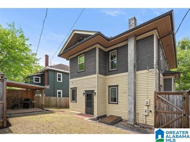 Building Photo - 1801 11th Pl S