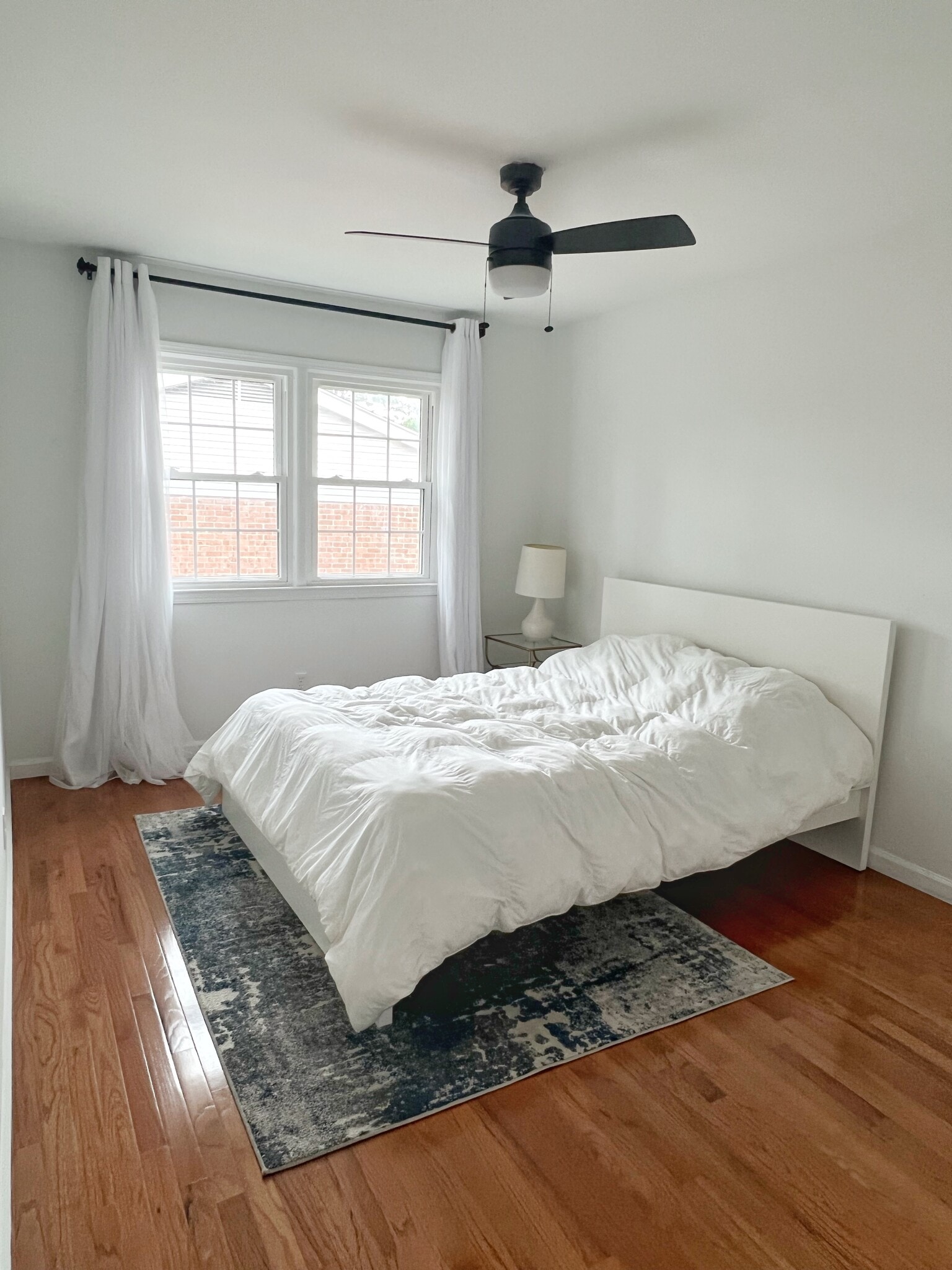 Building Photo - 6520 Roswell Rd