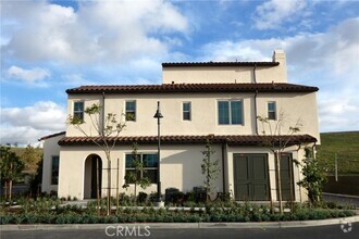 Building Photo - 96 Outwest