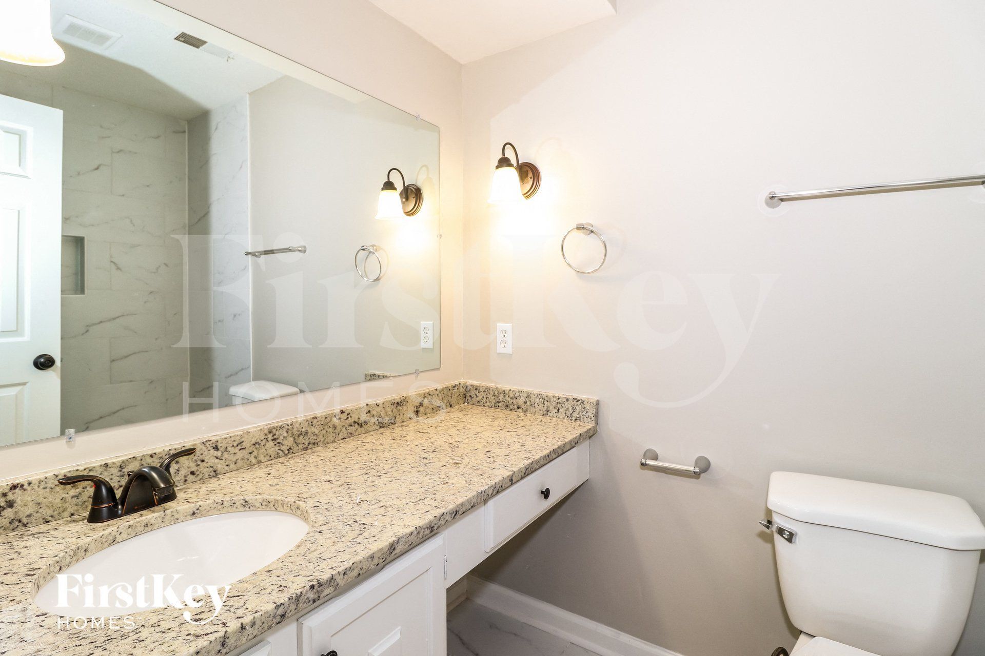 Building Photo - 8625 Edney Ridge Dr