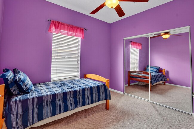 Building Photo - 3511 NW 4th Ave