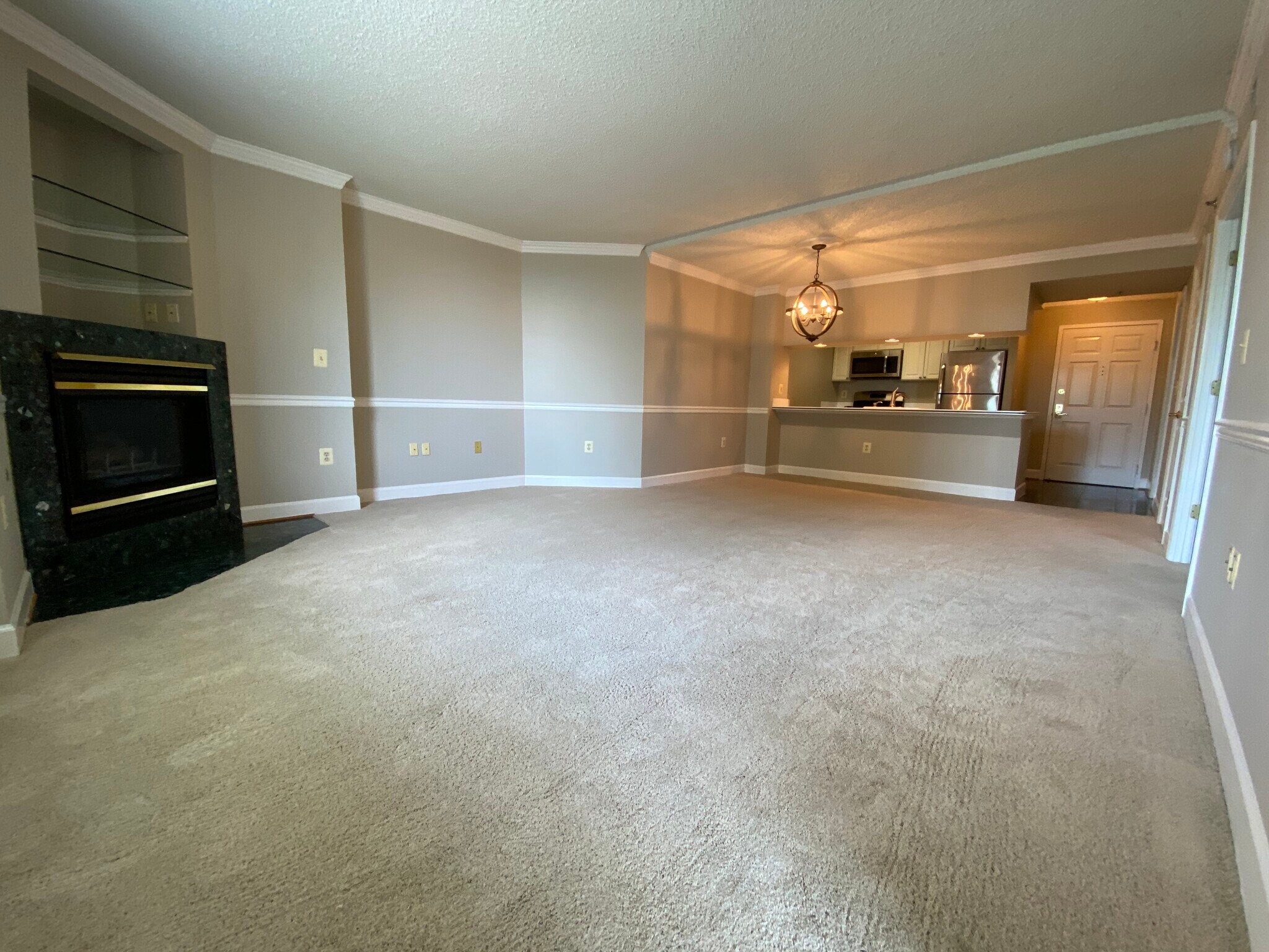 Living Room - 1276 N Wayne St