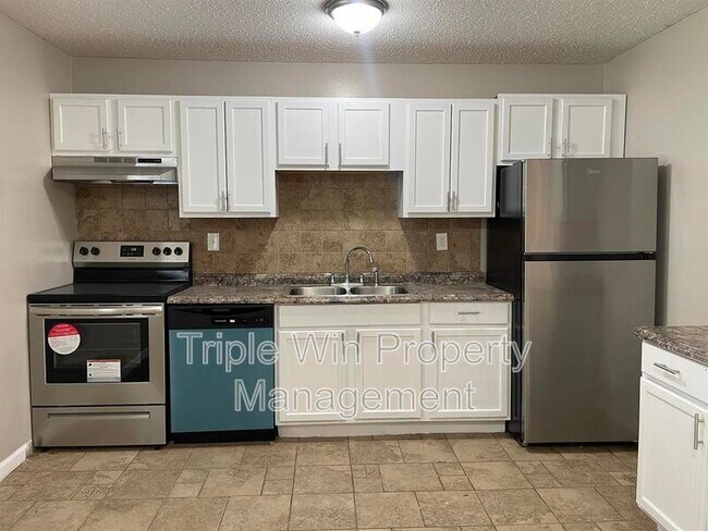 Building Photo - 2384 Stoney End Ct