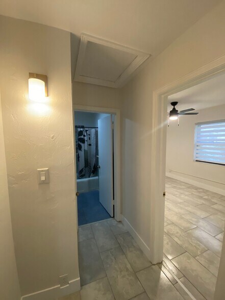 Building Photo - 251 Mateo Way NE