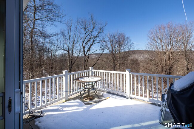 Building Photo - 1 Wilderswood Way