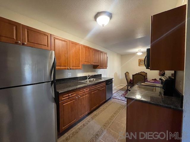 Building Photo - 2980 Alta View Dr