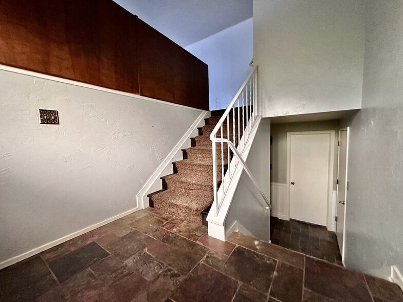 Front landing - 730 East 2780 North