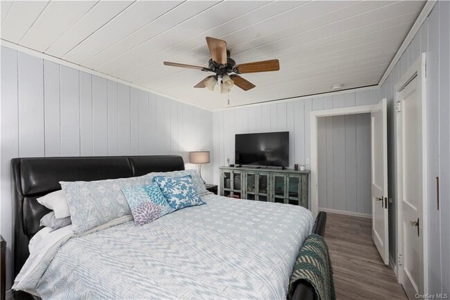 Building Photo - 299 Oscawana Lake Rd