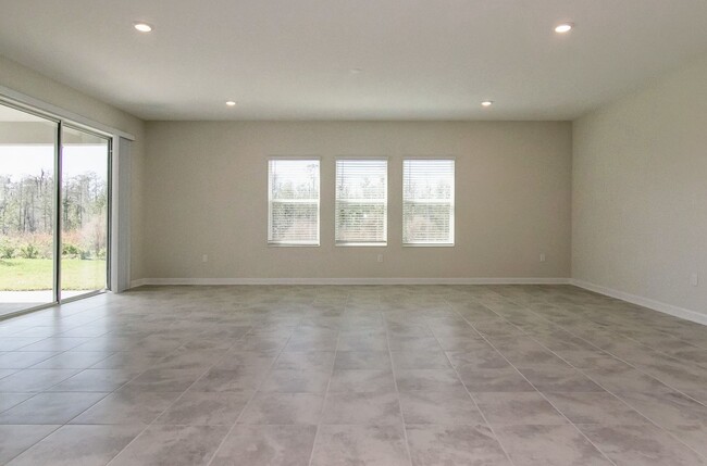 Building Photo - Lovely 5bd/3.5bath FOR RENT in highly soug...