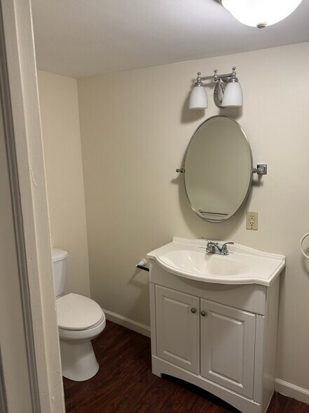 Building Photo - 2509 2nd Ave