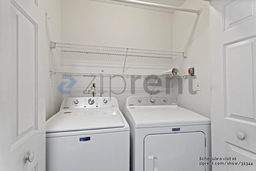 Building Photo - 2502 Foxworth Dr