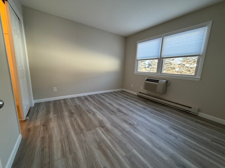 Building Photo - 16 Fordyce Ct