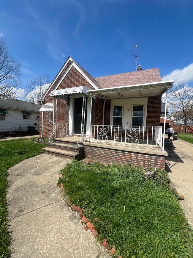 Building Photo - 11701 East Blvd