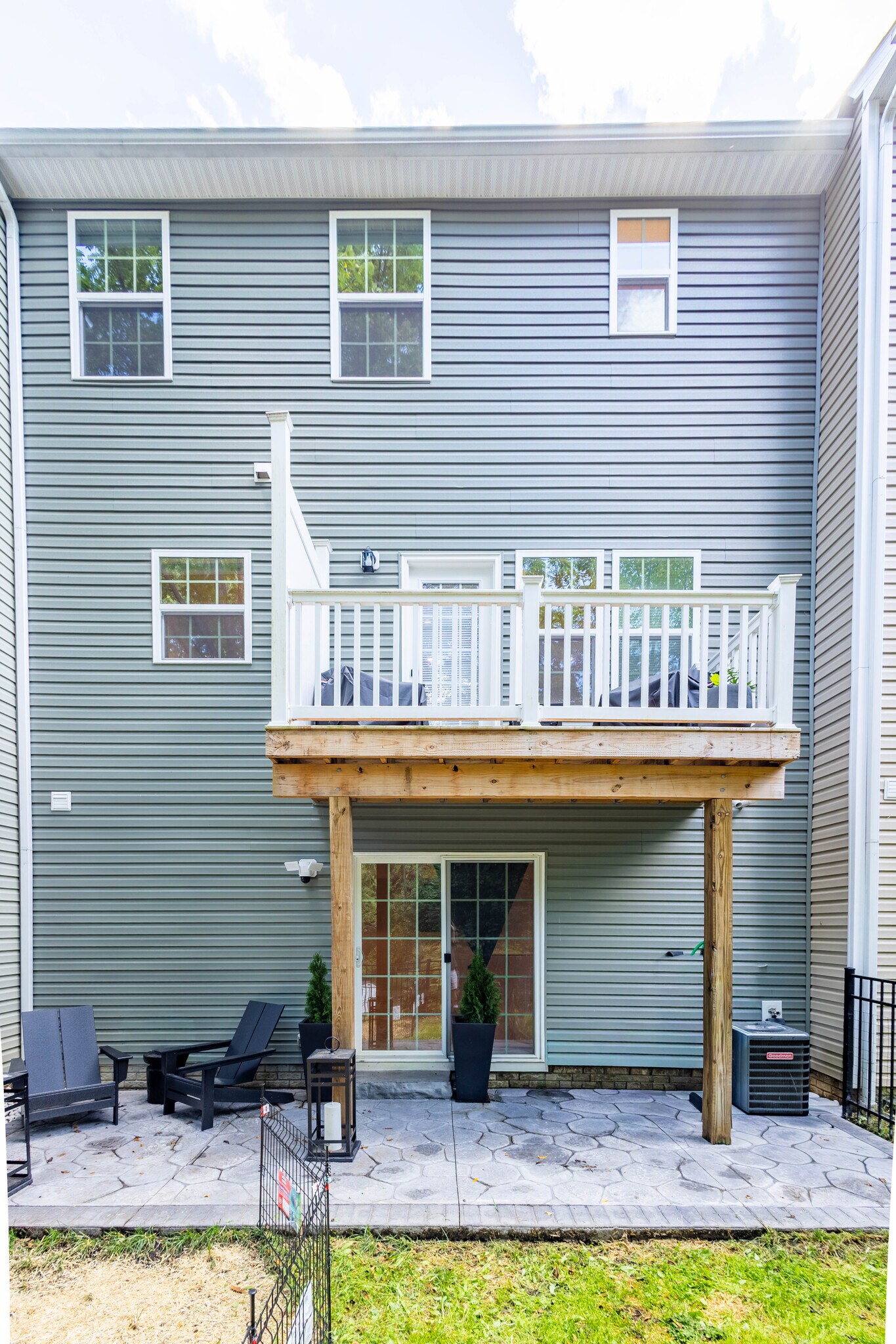 Building Photo - 6800 Frey Ln