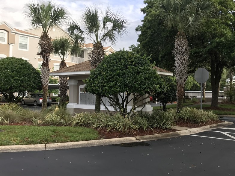 post - 10550 Baymeadows Rd