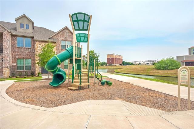 Building Photo - 692 Vista Oaks Rd