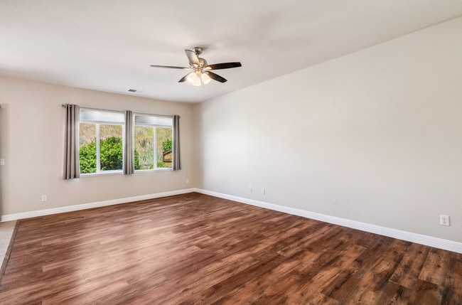 Building Photo - 1825 Star Bright Way