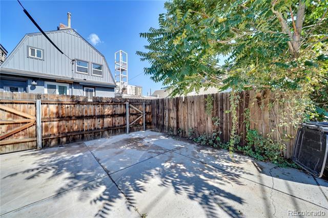 Building Photo - 2528 W 23rd Ave