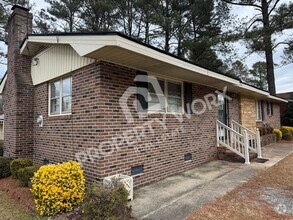 Building Photo - Single Family Home on West Mount Drive