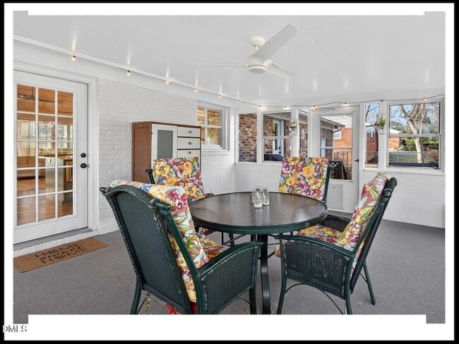 Building Photo - 5008 Autumn Dr