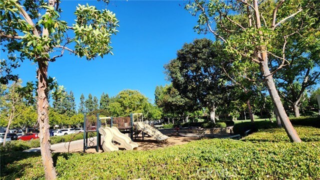 Building Photo - 175 Cherrybrook Ln