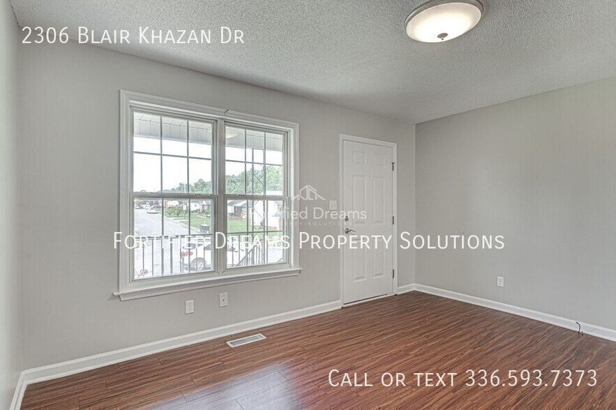 Building Photo - 2306 Blair-Khazan Dr