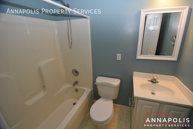 Building Photo - 1291 Circle Dr