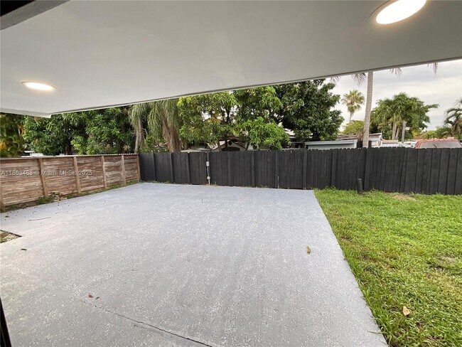 Building Photo - 6101 NW 199th St