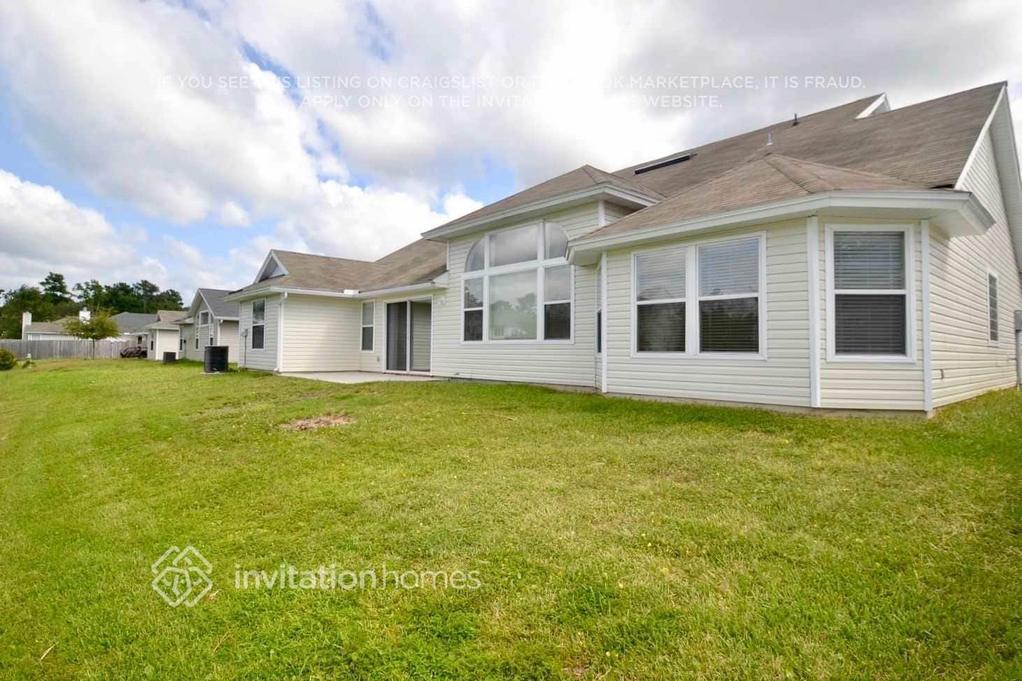 Building Photo - 12766 Dunns View Dr