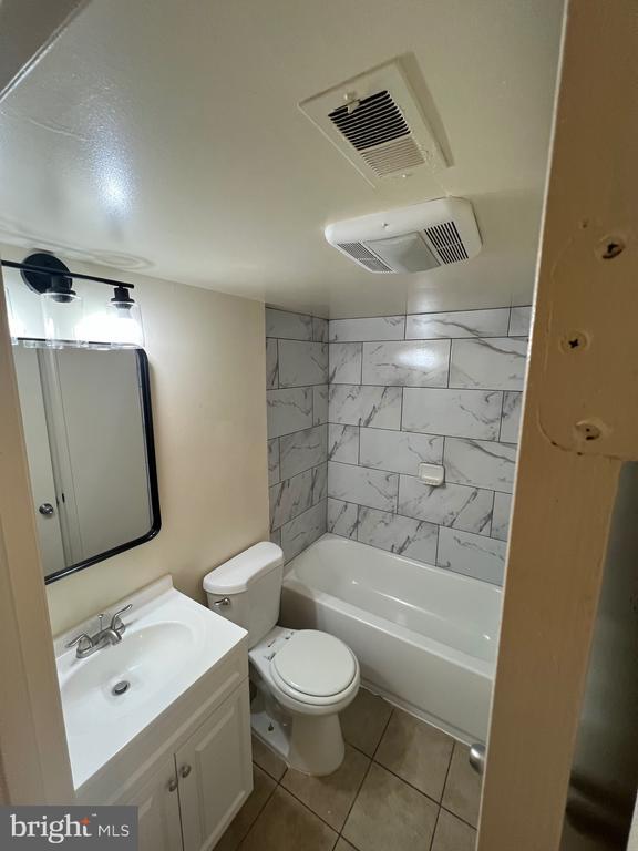 Building Photo - 9846 Hagel Cir