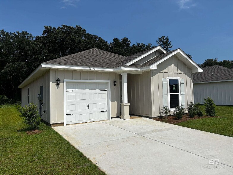 Building Photo - 13776 Shea Cir