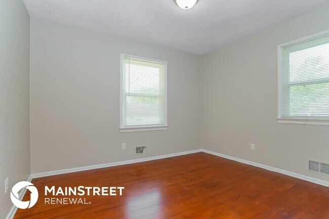 Building Photo - 16016 E 37 Terrace S