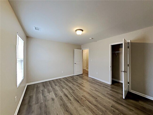 Building Photo - 4158 Box Elder Path