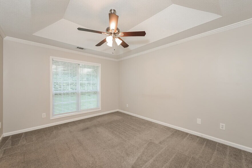 Building Photo - 422 Shoal Cir