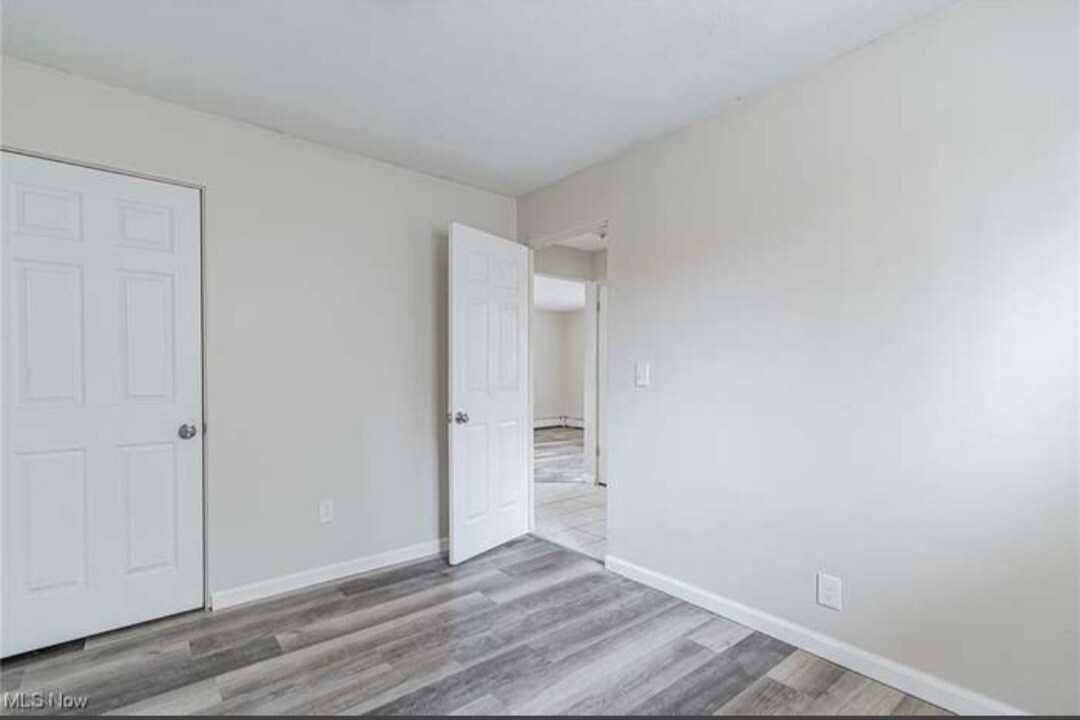 Bedroom 2 - 365 Argyle Ave