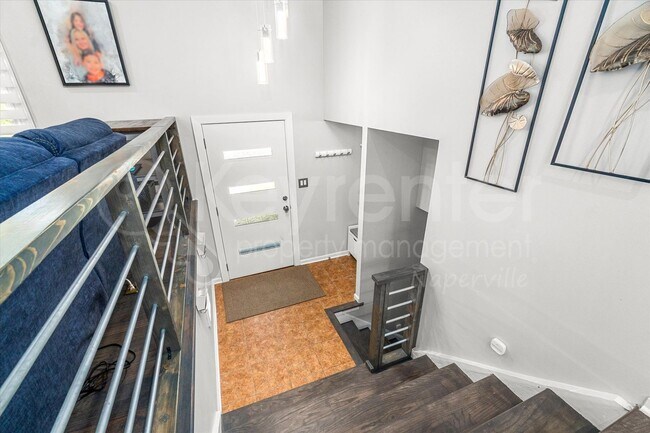 Building Photo - 313 Falconridge Way
