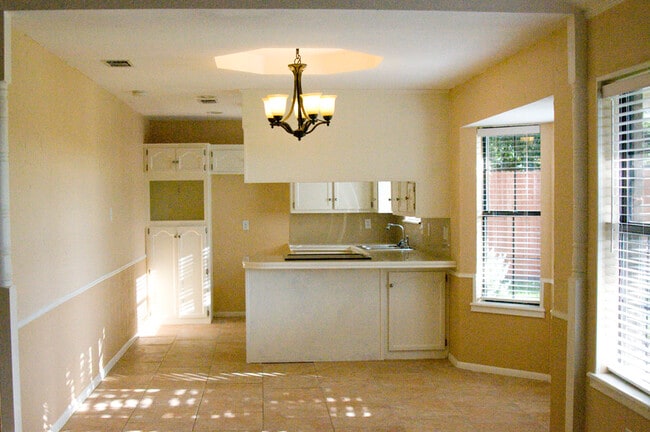 Building Photo - 1326 Prairie Wind Blvd