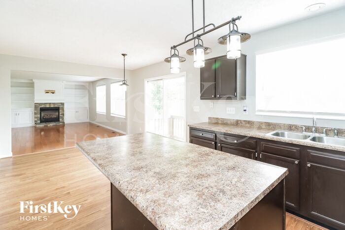 Building Photo - 330 Bridle Creek Dr