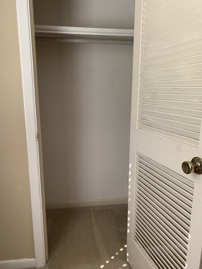 closet bedroom - 2209 Diana Ave